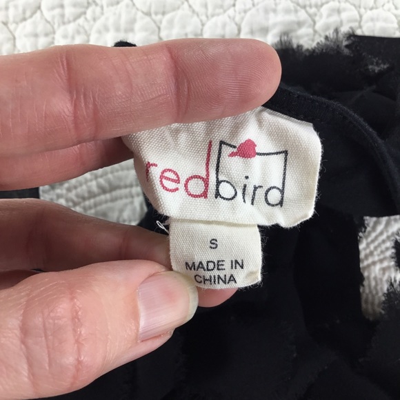 RED BIRD TANK TOP. Size Small - Picture 6 of 6